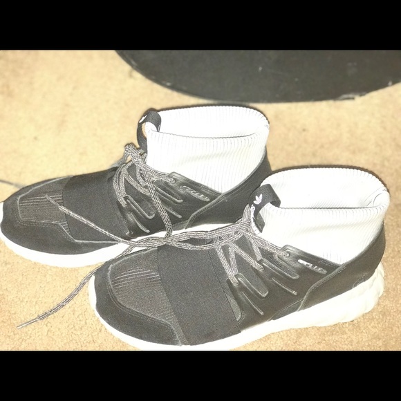 Adidas Tubular Doom - Picture 2 of 4